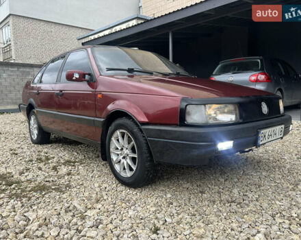 Красный Фольксваген Пассат, объемом двигателя 1.9 л и пробегом 400 тыс. км за 1399 $, фото 1 на Automoto.ua