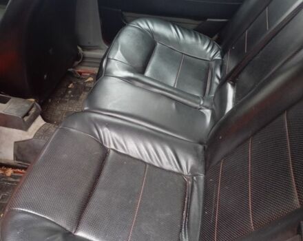 Красный Фольксваген Пассат, объемом двигателя 1.8 л и пробегом 360 тыс. км за 1657 $, фото 1 на Automoto.ua