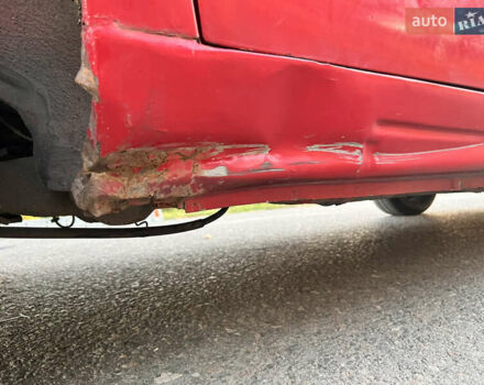 Красный Фольксваген Пассат, объемом двигателя 1.78 л и пробегом 425 тыс. км за 2200 $, фото 6 на Automoto.ua