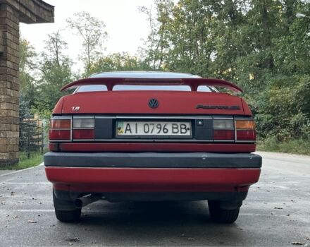 Красный Фольксваген Пассат, объемом двигателя 1.8 л и пробегом 570 тыс. км за 1700 $, фото 2 на Automoto.ua