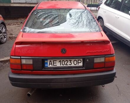 Красный Фольксваген Пассат, объемом двигателя 1.8 л и пробегом 360 тыс. км за 1657 $, фото 6 на Automoto.ua