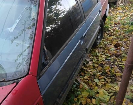 Красный Фольксваген Пассат, объемом двигателя 2 л и пробегом 100 тыс. км за 646 $, фото 3 на Automoto.ua