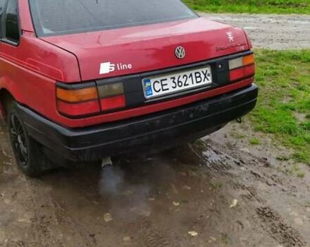 Красный Фольксваген Пассат, объемом двигателя 1.78 л и пробегом 320 тыс. км за 1800 $, фото 1 на Automoto.ua