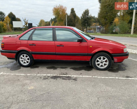 Червоний Фольксваген Пассат, об'ємом двигуна 1.9 л та пробігом 310 тис. км за 2450 $, фото 4 на Automoto.ua