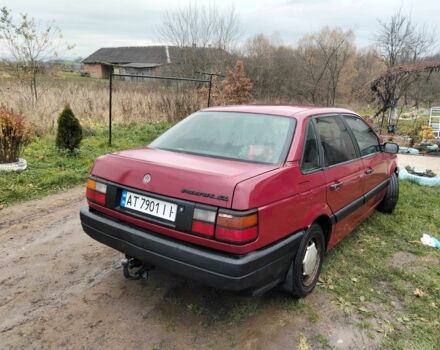 Красный Фольксваген Пассат, объемом двигателя 1.8 л и пробегом 500 тыс. км за 950 $, фото 4 на Automoto.ua