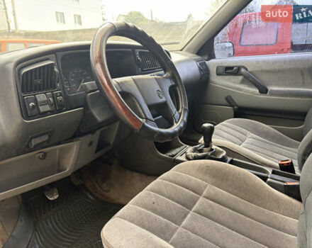 Красный Фольксваген Пассат, объемом двигателя 1.9 л и пробегом 400 тыс. км за 1399 $, фото 8 на Automoto.ua