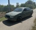 Красный Фольксваген Пассат, объемом двигателя 1.8 л и пробегом 300 тыс. км за 1086 $, фото 1 на Automoto.ua