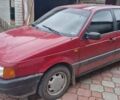Красный Фольксваген Пассат, объемом двигателя 1.8 л и пробегом 300 тыс. км за 1900 $, фото 1 на Automoto.ua