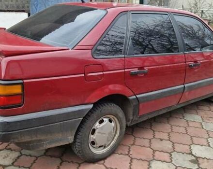 Красный Фольксваген Пассат, объемом двигателя 1.8 л и пробегом 300 тыс. км за 1900 $, фото 3 на Automoto.ua