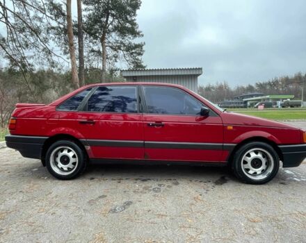 Красный Фольксваген Пассат, объемом двигателя 2 л и пробегом 20 тыс. км за 1800 $, фото 2 на Automoto.ua