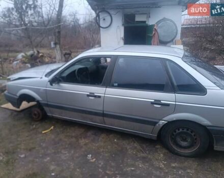 Красный Фольксваген Пассат, объемом двигателя 1.8 л и пробегом 400 тыс. км за 1800 $, фото 9 на Automoto.ua