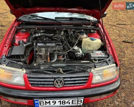 Красный Фольксваген Пассат, объемом двигателя 1.78 л и пробегом 390 тыс. км за 2900 $, фото 3 на Automoto.ua