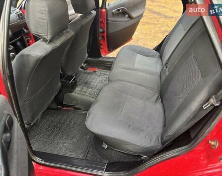 Красный Фольксваген Пассат, объемом двигателя 1.78 л и пробегом 390 тыс. км за 2900 $, фото 15 на Automoto.ua