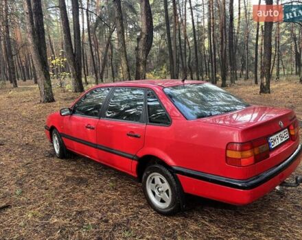 Красный Фольксваген Пассат, объемом двигателя 1.78 л и пробегом 390 тыс. км за 2900 $, фото 7 на Automoto.ua