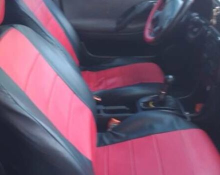 Красный Фольксваген Пассат, объемом двигателя 1.99 л и пробегом 350 тыс. км за 1416 $, фото 6 на Automoto.ua