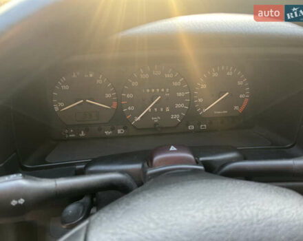 Красный Фольксваген Пассат, объемом двигателя 1.8 л и пробегом 169 тыс. км за 3000 $, фото 6 на Automoto.ua