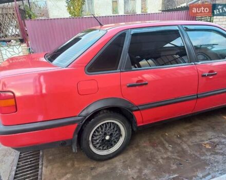 Червоний Фольксваген Пассат, об'ємом двигуна 1.8 л та пробігом 296 тис. км за 2700 $, фото 9 на Automoto.ua