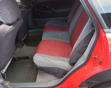 Червоний Фольксваген Пассат, об'ємом двигуна 1.8 л та пробігом 296 тис. км за 2700 $, фото 8 на Automoto.ua