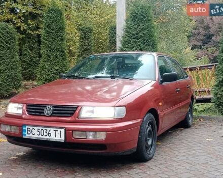 Красный Фольксваген Пассат, объемом двигателя 1.9 л и пробегом 322 тыс. км за 2500 $, фото 2 на Automoto.ua