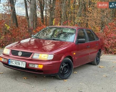 Красный Фольксваген Пассат, объемом двигателя 1.9 л и пробегом 321 тыс. км за 2650 $, фото 6 на Automoto.ua