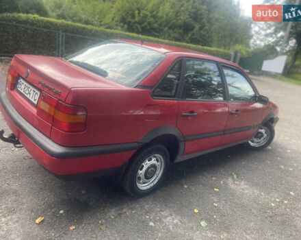 Красный Фольксваген Пассат, объемом двигателя 1.8 л и пробегом 300 тыс. км за 1600 $, фото 17 на Automoto.ua