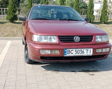 Червоний Фольксваген Пассат, об'ємом двигуна 1.9 л та пробігом 321 тис. км за 2950 $, фото 1 на Automoto.ua