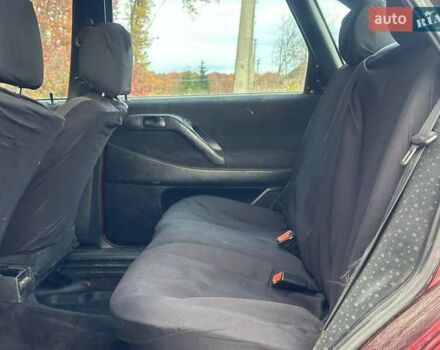 Красный Фольксваген Пассат, объемом двигателя 1.9 л и пробегом 321 тыс. км за 2650 $, фото 13 на Automoto.ua