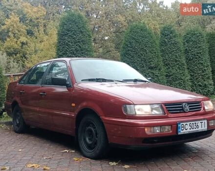 Красный Фольксваген Пассат, объемом двигателя 1.9 л и пробегом 322 тыс. км за 2500 $, фото 8 на Automoto.ua