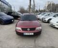 Красный Фольксваген Пассат, объемом двигателя 1.8 л и пробегом 315 тыс. км за 3000 $, фото 3 на Automoto.ua