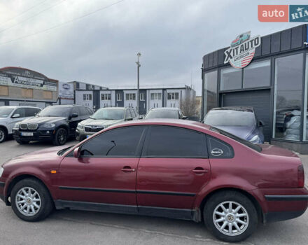 Красный Фольксваген Пассат, объемом двигателя 1.78 л и пробегом 315 тыс. км за 3000 $, фото 4 на Automoto.ua