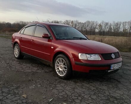 Красный Фольксваген Пассат, объемом двигателя 1.6 л и пробегом 400 тыс. км за 2750 $, фото 6 на Automoto.ua