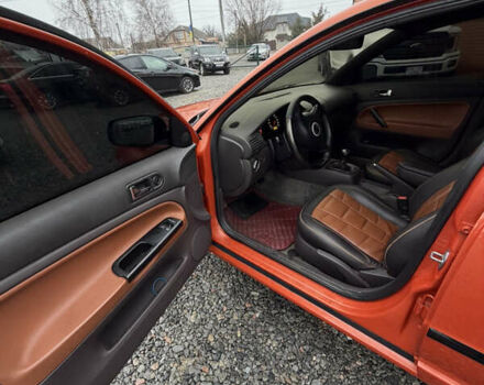 Красный Фольксваген Пассат, объемом двигателя 1.6 л и пробегом 380 тыс. км за 4999 $, фото 10 на Automoto.ua