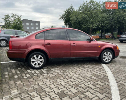 Красный Фольксваген Пассат, объемом двигателя 1.8 л и пробегом 216 тыс. км за 3700 $, фото 5 на Automoto.ua