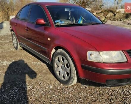 Красный Фольксваген Пассат, объемом двигателя 1.8 л и пробегом 360 тыс. км за 2900 $, фото 5 на Automoto.ua