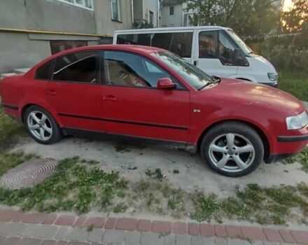 Красный Фольксваген Пассат, объемом двигателя 1.78 л и пробегом 202 тыс. км за 3500 $, фото 9 на Automoto.ua