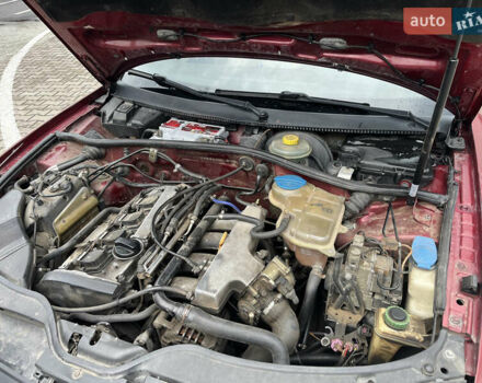 Красный Фольксваген Пассат, объемом двигателя 1.8 л и пробегом 216 тыс. км за 3700 $, фото 27 на Automoto.ua