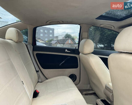 Красный Фольксваген Пассат, объемом двигателя 1.8 л и пробегом 216 тыс. км за 3700 $, фото 18 на Automoto.ua