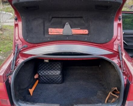 Красный Фольксваген Пассат, объемом двигателя 1.8 л и пробегом 520 тыс. км за 1900 $, фото 15 на Automoto.ua