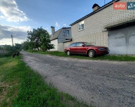 Червоний Фольксваген Пассат, об'ємом двигуна 1.78 л та пробігом 288 тис. км за 3250 $, фото 2 на Automoto.ua