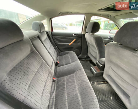 Красный Фольксваген Пассат, объемом двигателя 1.78 л и пробегом 246 тыс. км за 2999 $, фото 13 на Automoto.ua