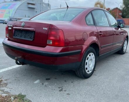 Червоний Фольксваген Пассат, об'ємом двигуна 1.9 л та пробігом 250 тис. км за 1700 $, фото 2 на Automoto.ua