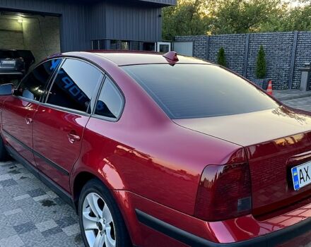 Красный Фольксваген Пассат, объемом двигателя 1.6 л и пробегом 225 тыс. км за 5000 $, фото 6 на Automoto.ua