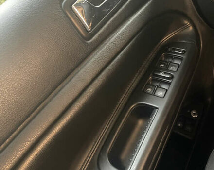 Красный Фольксваген Пассат, объемом двигателя 1.9 л и пробегом 380 тыс. км за 4000 $, фото 7 на Automoto.ua