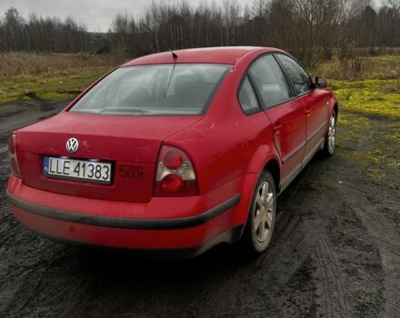 Червоний Фольксваген Пассат, об'ємом двигуна 1.9 л та пробігом 390 тис. км за 1650 $, фото 2 на Automoto.ua