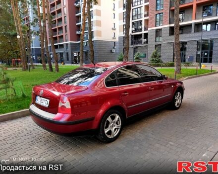 Червоний Фольксваген Пассат, об'ємом двигуна 1.6 л та пробігом 250 тис. км за 3900 $, фото 4 на Automoto.ua