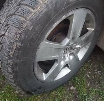 Красный Фольксваген Пассат, объемом двигателя 1.6 л и пробегом 200 тыс. км за 4100 $, фото 8 на Automoto.ua