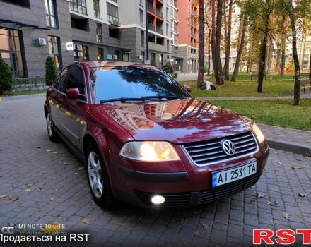Червоний Фольксваген Пассат, об'ємом двигуна 1.6 л та пробігом 250 тис. км за 3900 $, фото 1 на Automoto.ua
