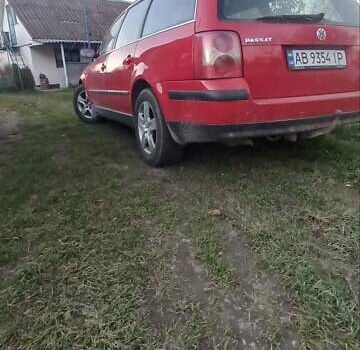 Красный Фольксваген Пассат, объемом двигателя 1.6 л и пробегом 200 тыс. км за 4100 $, фото 9 на Automoto.ua