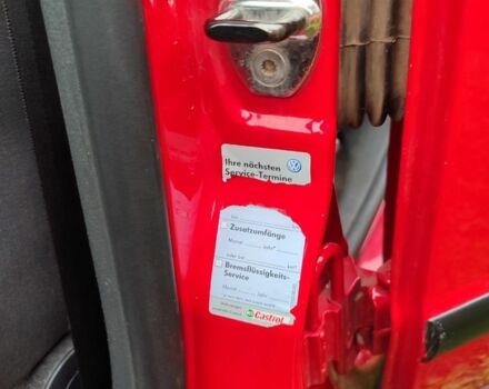 Красный Фольксваген Пассат, объемом двигателя 1.6 л и пробегом 225 тыс. км за 4300 $, фото 12 на Automoto.ua