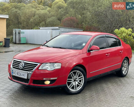 Красный Фольксваген Пассат, объемом двигателя 1.9 л и пробегом 308 тыс. км за 5000 $, фото 3 на Automoto.ua